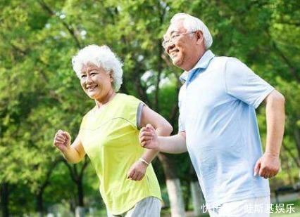 萃枫苷|3种“小动作”能预防老年痴呆,学会一种都值了!儿女快教给老人