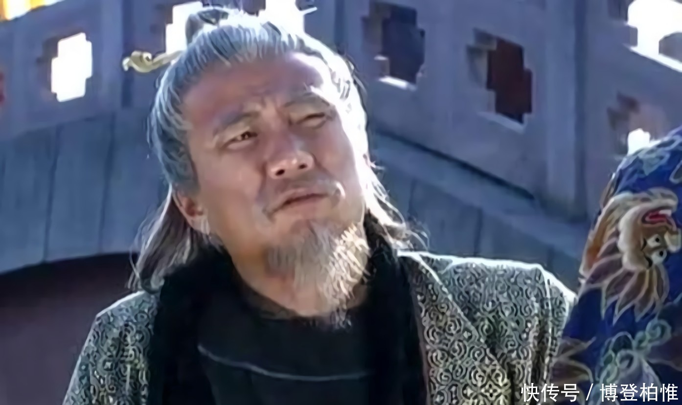 杀功臣|蓝玉是明朝的开国功臣，明明没有造反，为何被朱元璋剥皮楦草