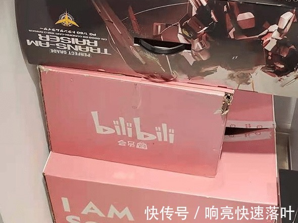 高達|新一代“負債者聯盟”，貸款花錢購買高達，手辦真是土豪才能玩嗎