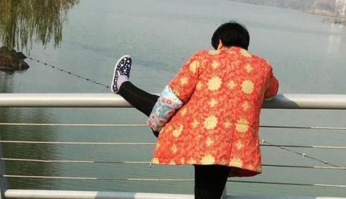 绝经|44岁和55岁绝经，有什么区别哪个老得更快也许和你想得不同