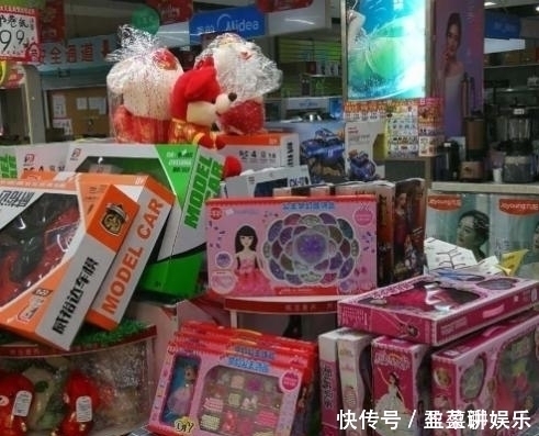 皮肤过敏|父母要注意别再给孩子乱买玩具了,这三类玩具已夺走多条生命