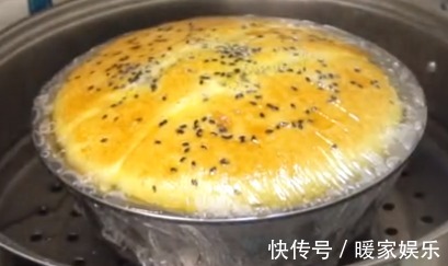 面包新做法,不用烤箱不用电饭煲,香甜又柔软,想失败都难
