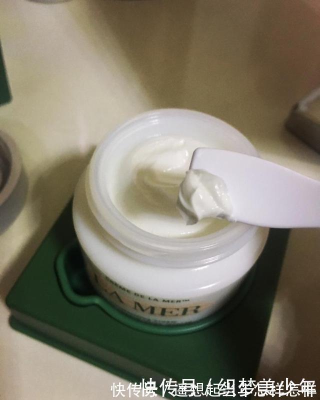 敏感肌|“年薪20万”的人用什么面霜HR、海蓝之谜很常见，后2款没听过
