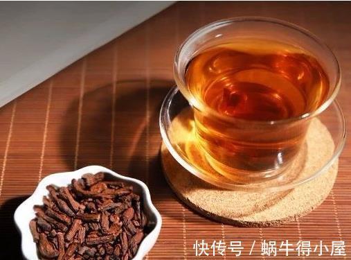 身体|女性迈入衰老时，多有6大表现，若1个不占，恭喜身体不错，能长寿