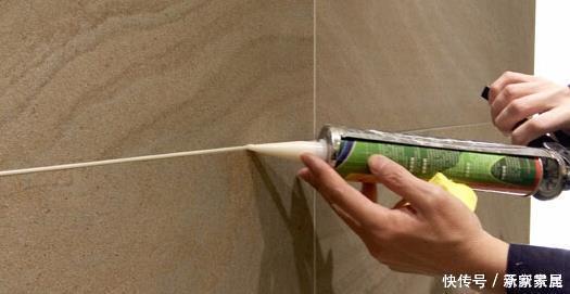 啫喱|马桶和洗脸池周边的玻璃胶发霉发黑教你几招,缝隙干净如新