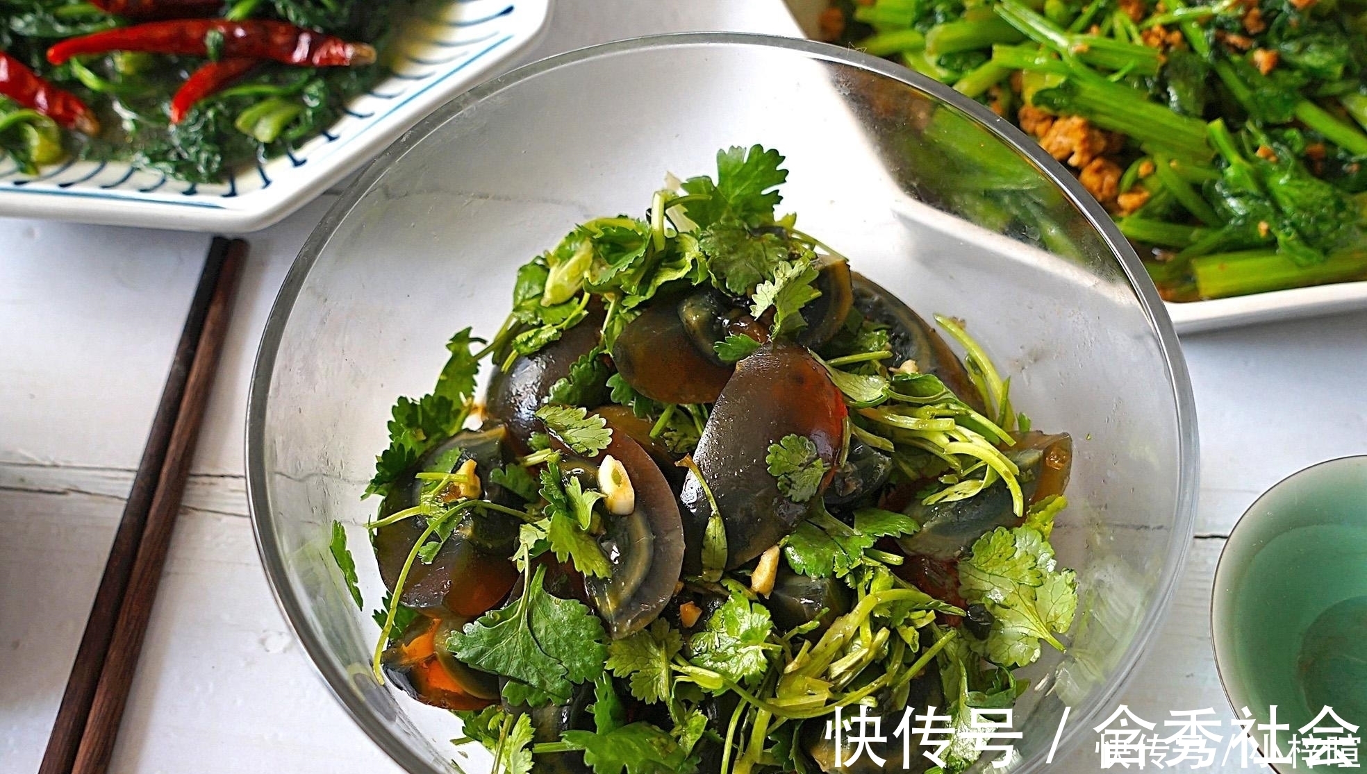 吃腻|过完年,大鱼大肉吃腻了,一家三口在家简简单单的吃,真舒爽