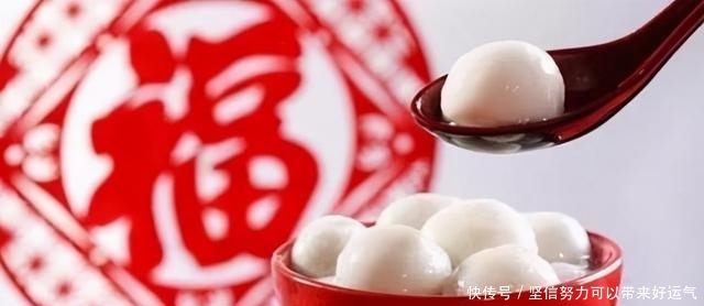 汤圆别水煮了,教你新做法,比水煮简单,比油炸香,看着就流口水