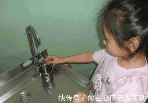 孩子|孩子烫伤后, 最佳治疗时间只有2分钟, 你知道该怎么做吗