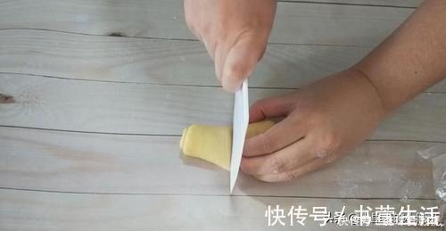 面包|教你面包最简单的做法，不用烤箱不用蒸，暄软拉丝，再也不用买了