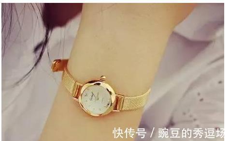 戒指|身上不喜欢佩戴手表，戒指等饰品的人，都有怎样的心理？