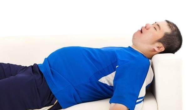 征兆|经常半夜醒来的原因有哪些?可能是一些疾病征兆