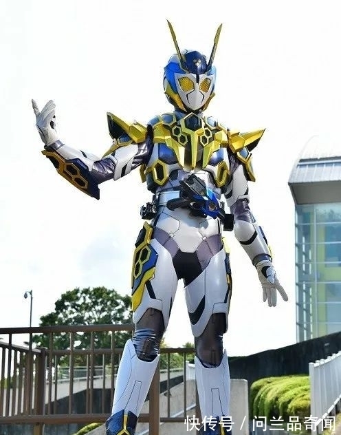 佩剑|假面骑士贞德登场,令和时代的女骑士又多了一位,表现令人期待!