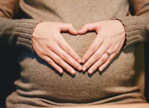 口臭|怀孕4个月，若身体这部位有异味，大多是胎儿发育比较好