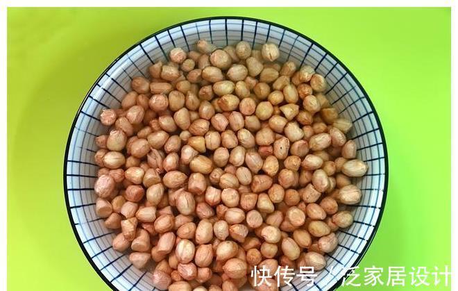 花生米|油炸花生米,可别直接下油锅,牢记两个小技巧,放10天还嘎嘣脆