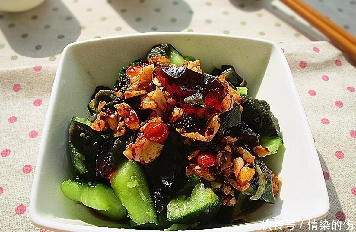 人到中年想长寿,三种美食少不了,美容抗衰,延年益寿,试试看