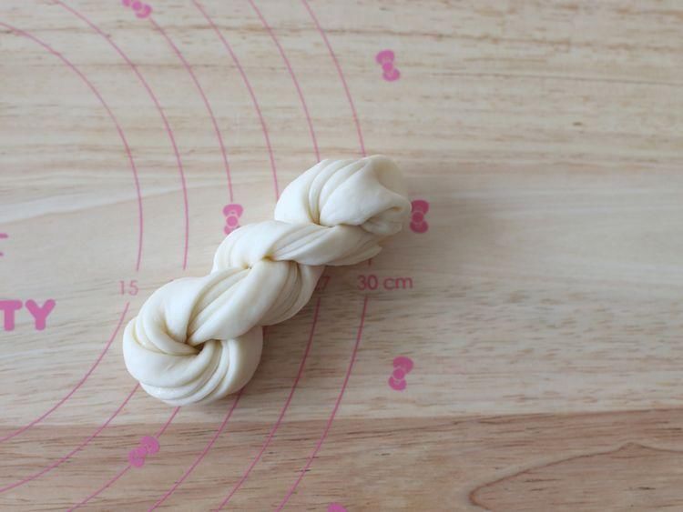 花卷不要总是蒸着吃，用平底锅做的花卷，酥脆好吃