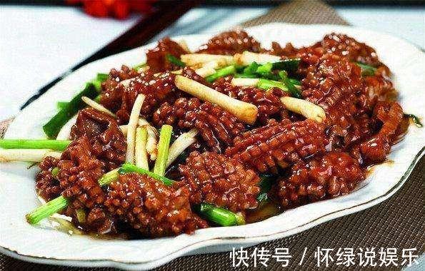 餐桌上多准备几道营养家常美食，简单好做，家里的大厨就是你