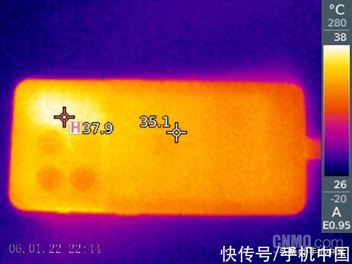 和平精英|一加 10 Pro评测：性能旗舰天花板 选它就对了