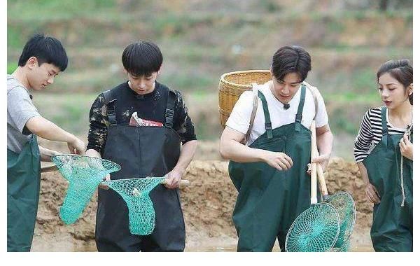 彭昱畅|中国最特别的一档综艺，明星不要钱都想参加，来了之后还不想走