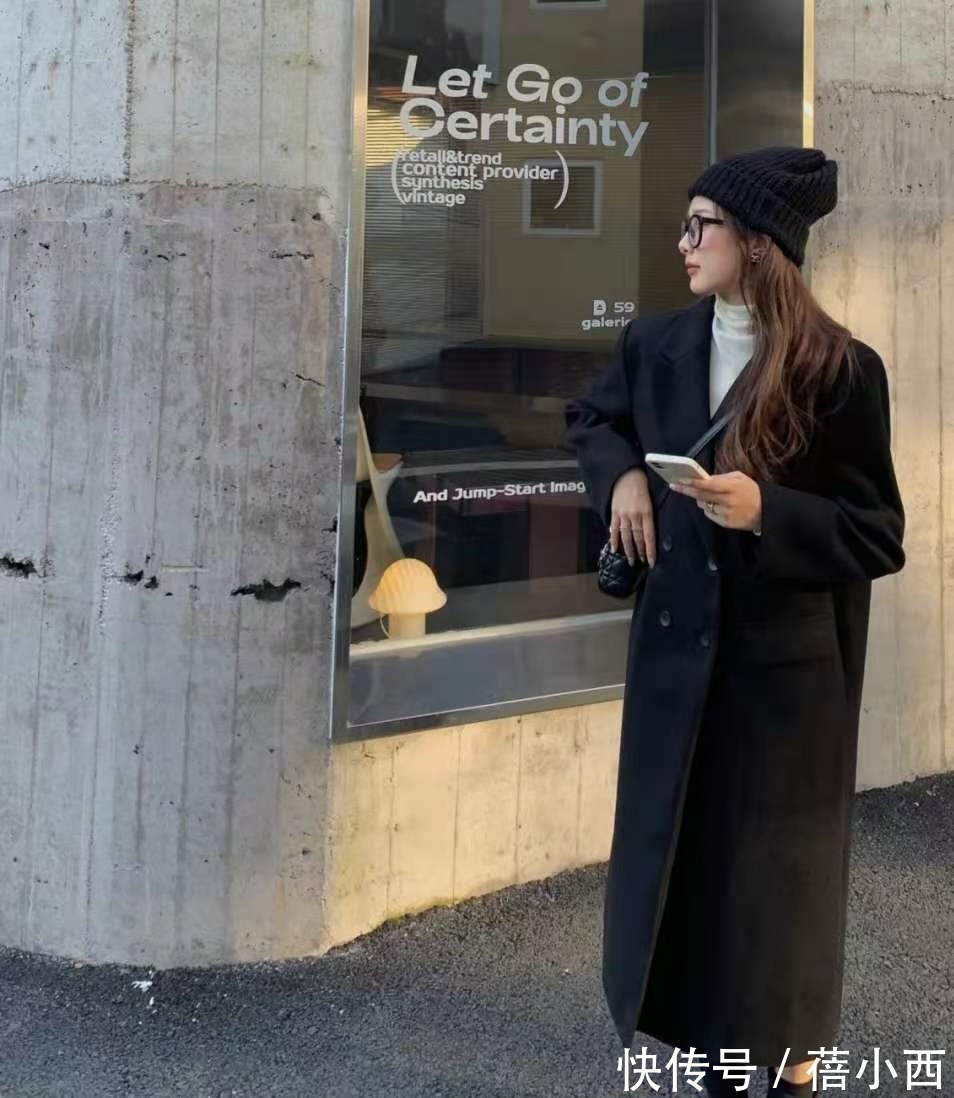 要点 人人都有的呢子大衣,怎样穿搭才“出彩”?这2个要点很关键