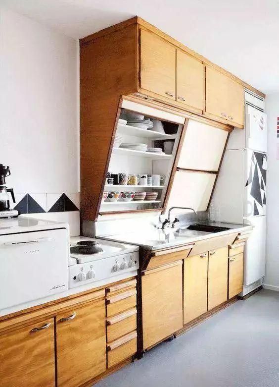 吊柜|厨房吊柜这样设计,真是头一次见!再也不用担心碰头了!