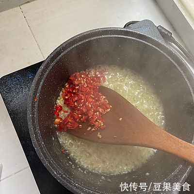 脾胃虚寒|最让孩子停不下筷子的竟然是蒜蓉酱烤茄子