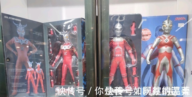 奥特曼|漫迷展示奥特曼手办藏品,数量超过1000,凯撒贝利亚领衔