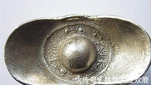 打虎!林冲买刀用一千贯,武松打虎知县赏一千贯,相当于现在多少钱?