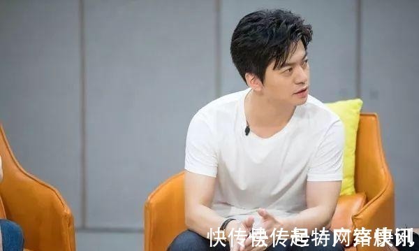 李健妻子罕见曝光, 不仅是清华博士还被星探搭讪