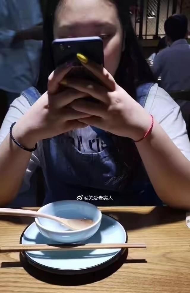 物资|物资宝箱刷新位置,全图共五处,物资堪比空投!