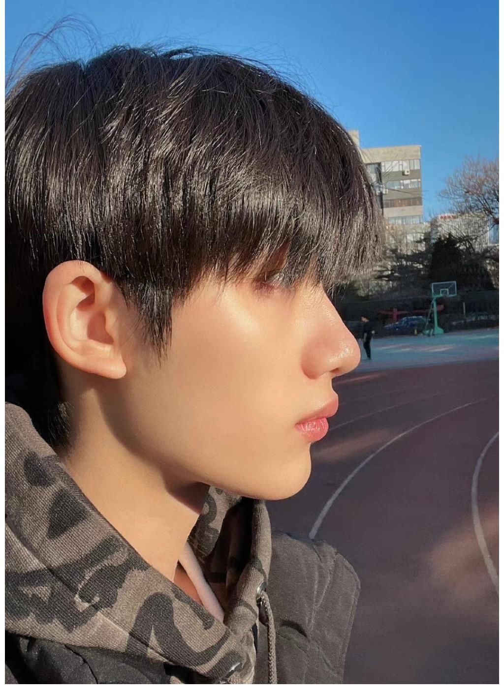 丁程鑫兩次缺席時代少年團節(jié)目錄制，公司沒任何補償，隊友很愛他