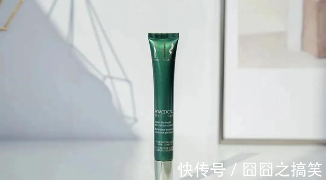 脸蛋子 砸了好几万上脸!告诉你贵妇护肤品到底是不是噱头!