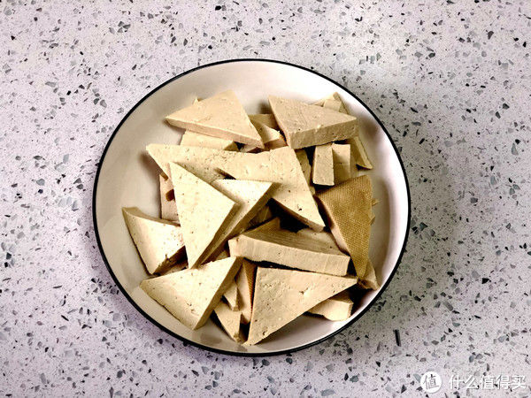 好吃|家常豆腐这样做才正宗,外香里嫩,好吃又下饭,比大鱼大肉香多了
