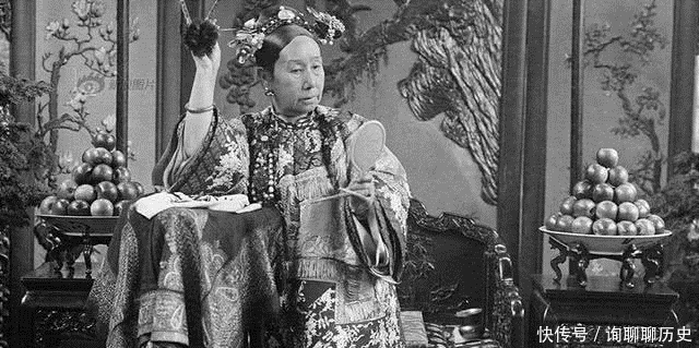 祝寿|慈禧母亲七十大寿,她写了一首诗祝寿,没想到最后一句广为流传!