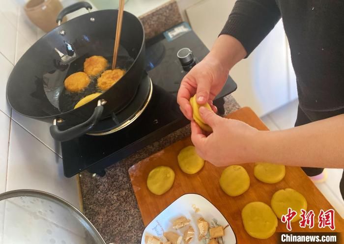 年味儿|中国年的花样年夜饭：“锅气”里的年味儿