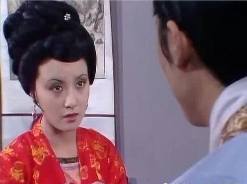 刘姥姥$平儿那么完美,贾琏为何不珍惜她?只因贾琏有一个说不出口的毛病