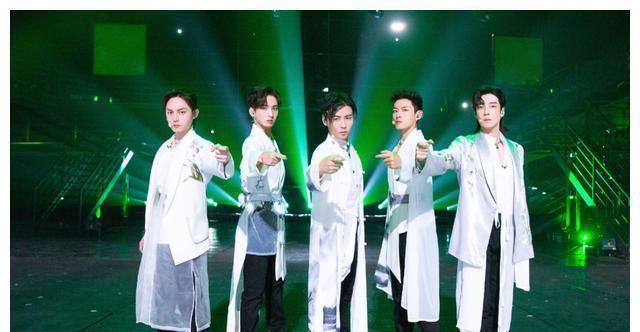 《披荊斬棘的哥哥》喜愛度排名更新:前三名大換血,2位逆襲