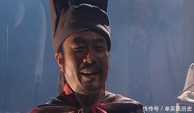 指点|水浒不起眼的小喽啰,揭穿宋江之死,指点李俊称王