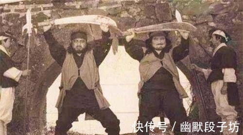 银元#刽子手砍一颗头能有多少钱?他们在古代的收入到底是什么水准?