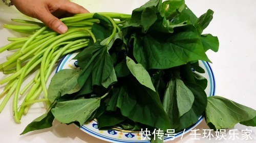 红薯叶|红薯叶锅里蒸一蒸，作用拿钱都买不到，80岁奶奶偷教妙招，真管用