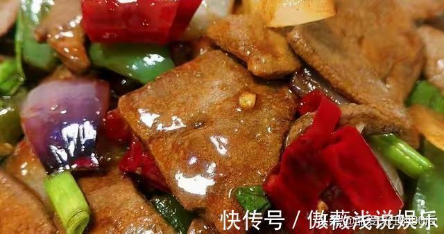 炒猪肝要焯水吗?教你正确方法,猪肝鲜嫩爽滑,不硬不老无腥味