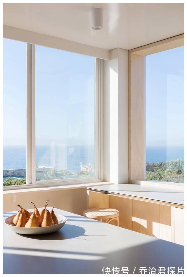 层次|65㎡小户型简约到了极致,客厅、厨房、餐厅层次布局,长见识了!