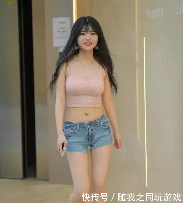 a932 耐人寻味的瑜伽裤搭配出全新感觉,穿出雅致的高级感,还能显瘦!