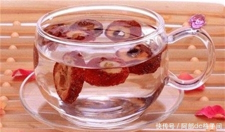 土豆萝卜|经常喝山楂泡水,坚持一个月后,身体可能会有这5个喜人的改变!