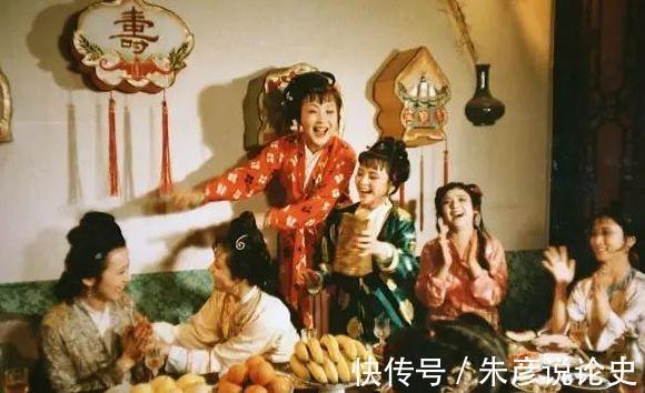 生日!探春盘点众人生日时的小心机,她为何偏偏要遗漏林黛玉的生日