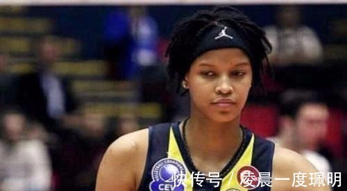 天津女排|李盈莹变成李双赢!刘晏含昨天露面验证了瓦尔加斯换李盈莹去费内