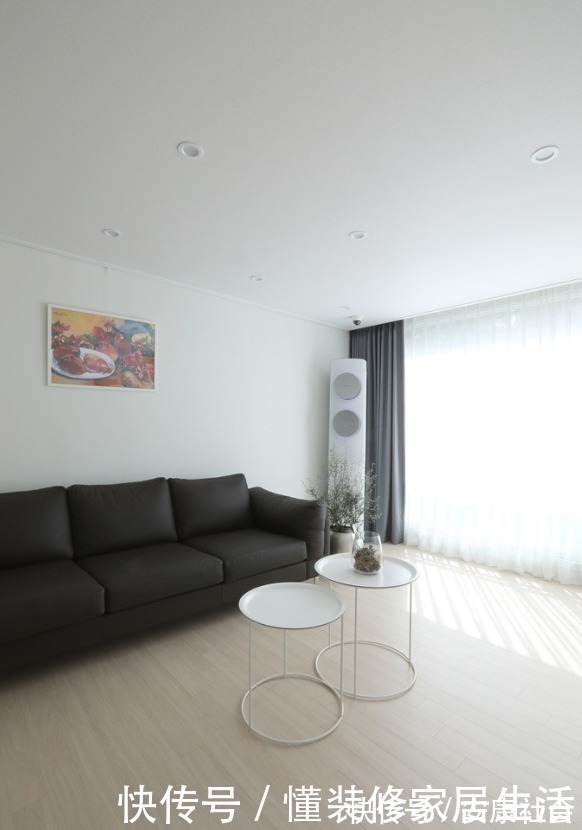 小夫妻|韩国小夫妻只扔不买,145㎡新房做精简装修,全屋干净得不像话