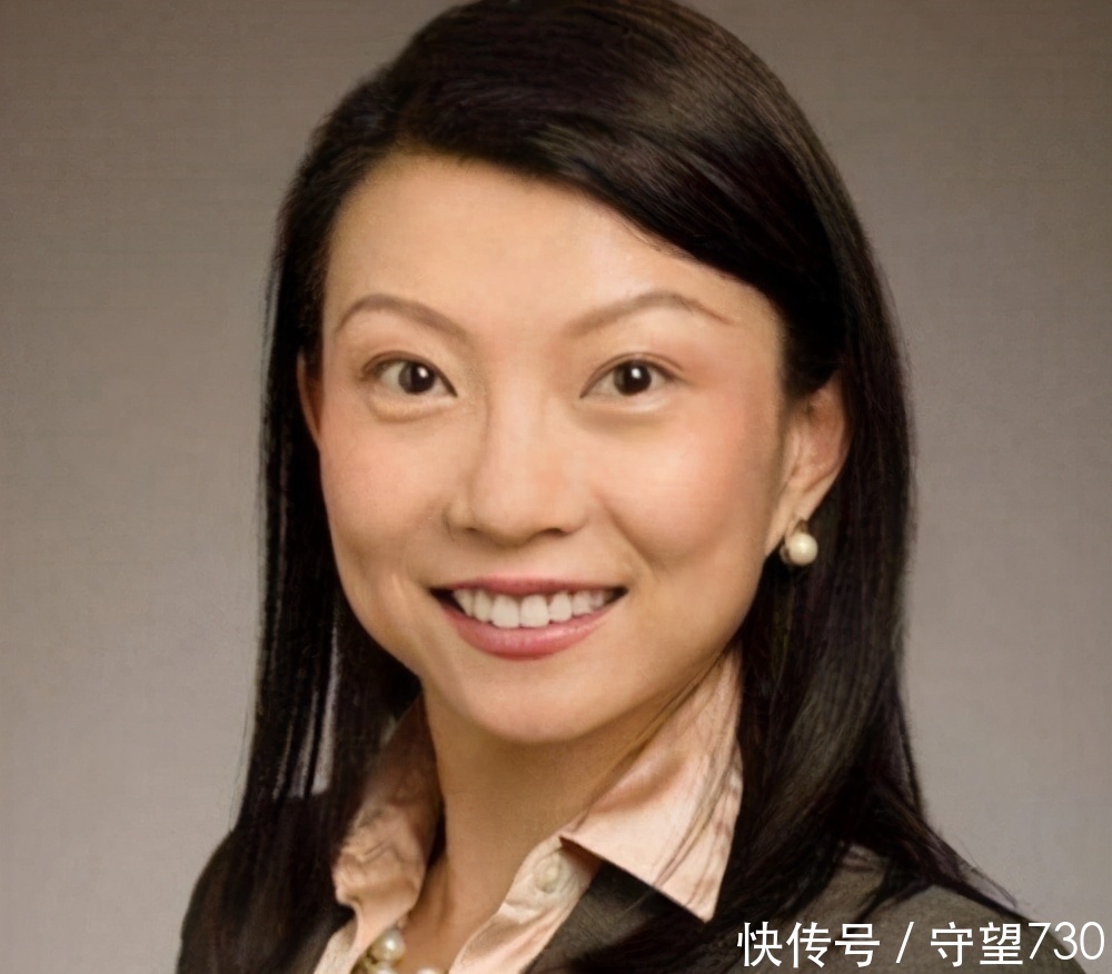 美国 为拿绿卡,她曾破译“北斗”被美国嘉奖,最后竟发现是民用代码?