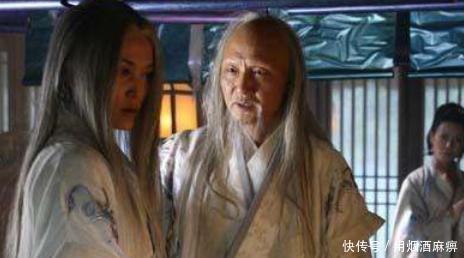 张无忌唯一的师母,有一绝艺天下无敌,死后还能救张无忌一命