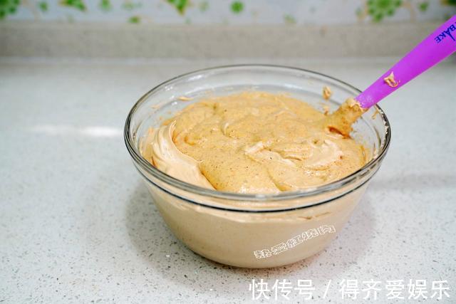 灰枣|六个鸡蛋外加二两红枣,网红枣糕教你在家做起来,制作简单零失败